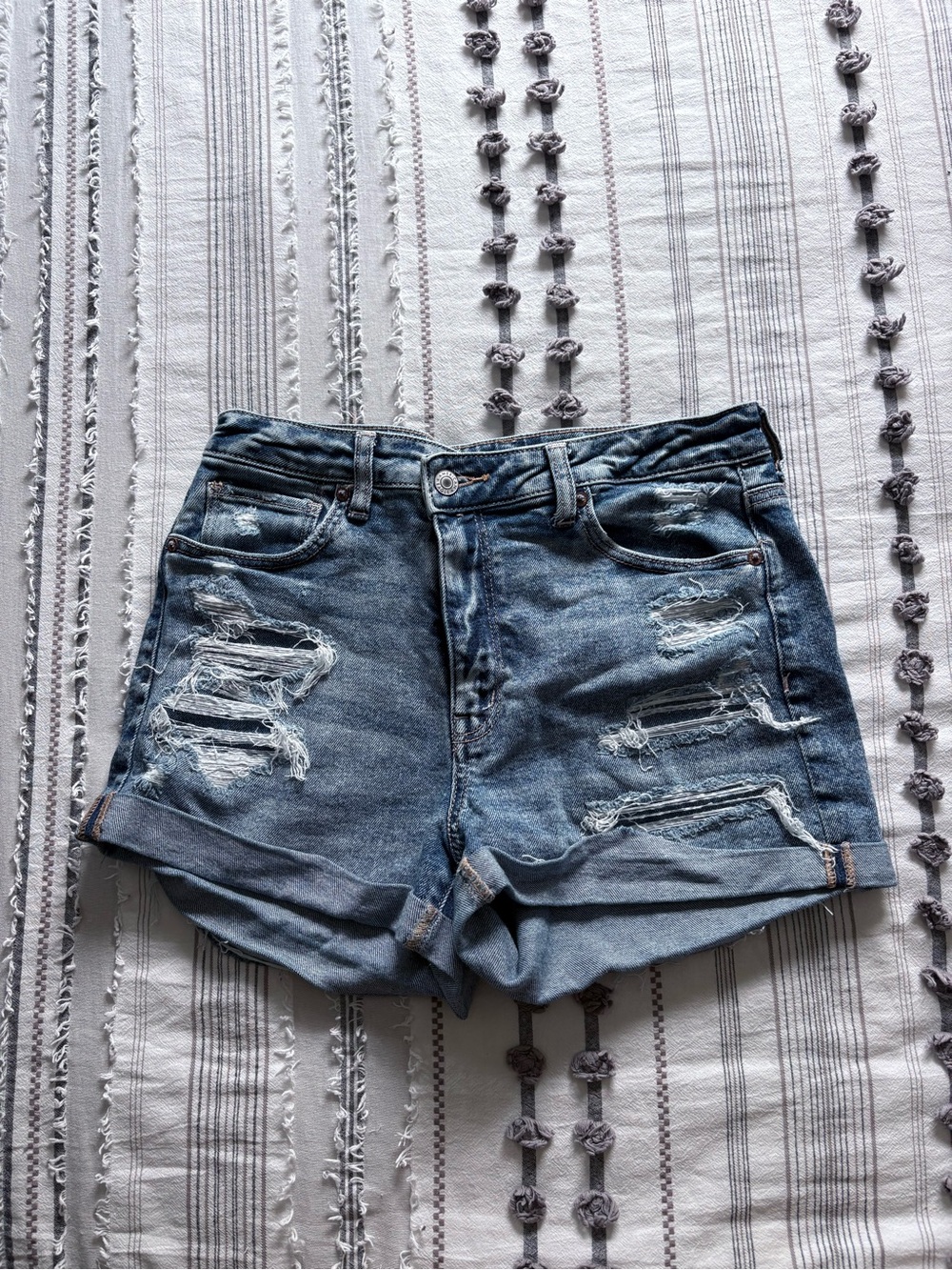 American Eagle Jean Shorts (pack of 3) - Picture 2 of 4